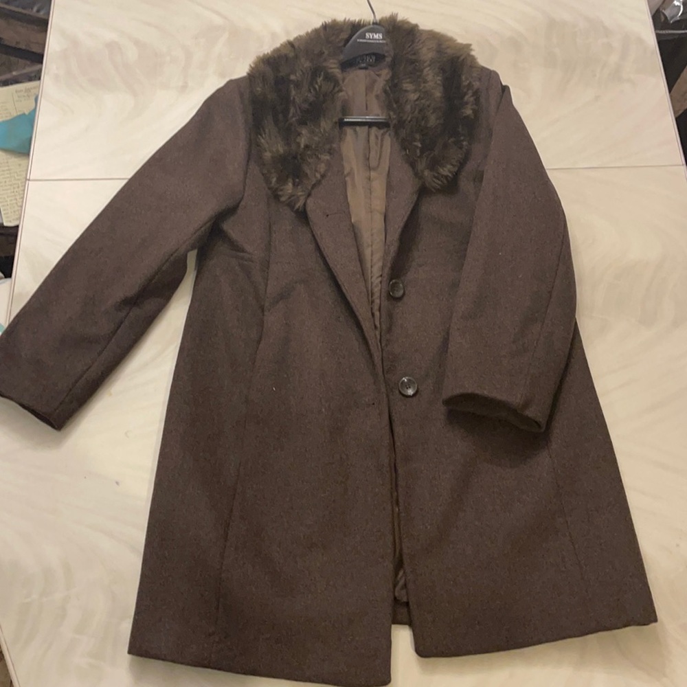 Brown Wool Women’s Coat with Side Pockets